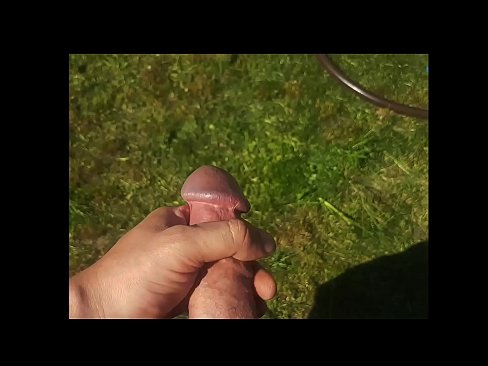 ❤️ Hot hottie får den rosa fitten hennes knullet og kommer med en sprut i en sommerhage Sexvideo på porno no.teatroporno.ru ❌❤